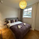 Flat 3 7A Lavender Hill