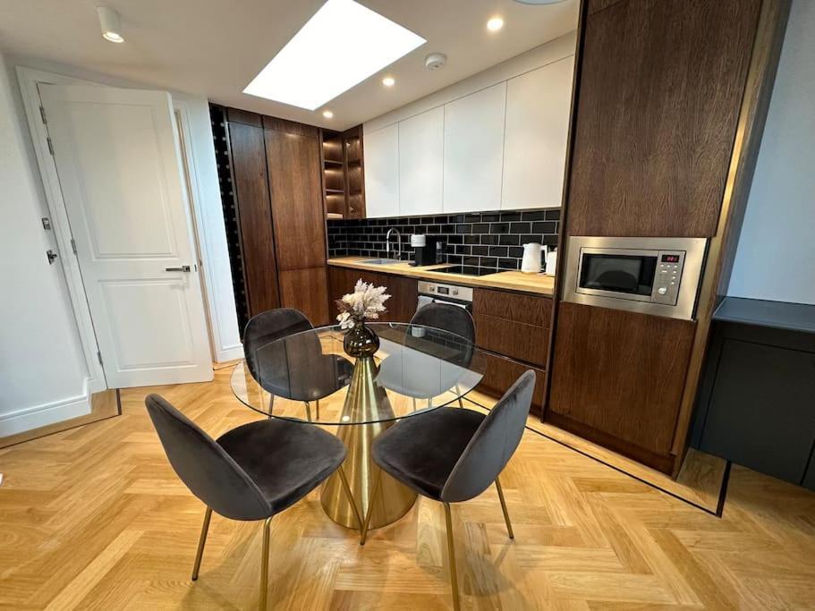 Flat 3 7a Lavender Hill Apartment London